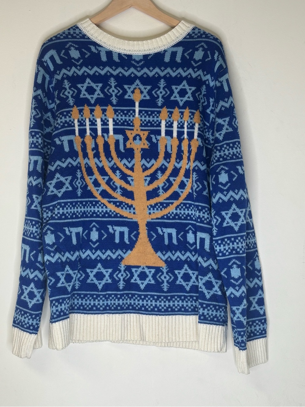 Festified Men’s 2XL Hanukkah Menorah Ugly Holiday Sweater Blue